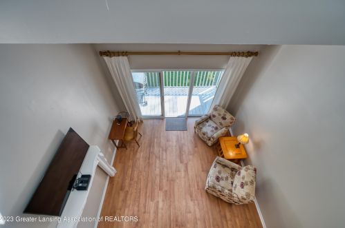 2444 Burcham Dr, East Lansing MI 48823-7246 exterior