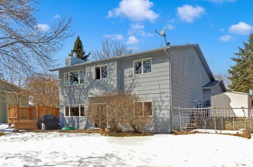 5652 Deer Trl Pt, Saint Paul MN 55118-2750 exterior