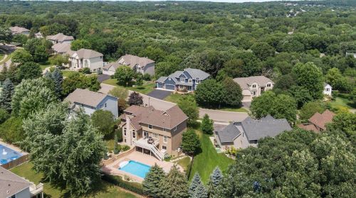 13830 Elkhart Rd, Saint Paul MN 55124-9248 exterior