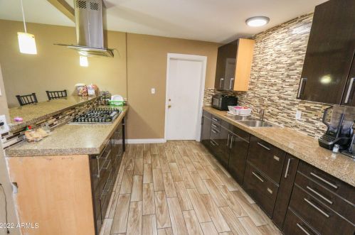 6115 33rd Ave, Phoenix, AZ 85017-1948