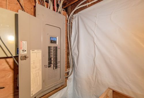 13 Ashwood St, Worcester MA 01604-3831 exterior