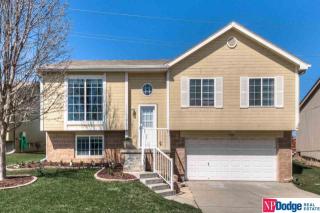 7550 Howell St, Omaha, NE 68122-2060