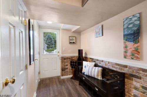 16 Fletcher Pl, Madison NJ 07940-2307 exterior