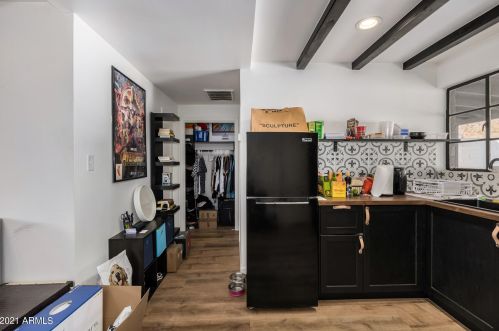 1802 Cypress St, Phoenix AZ  85006-1837 exterior