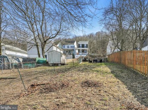 517 Pierce St, Primrose PA  17901-3429 exterior