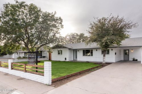 3130 20th St, Phoenix, AZ 85016-7241