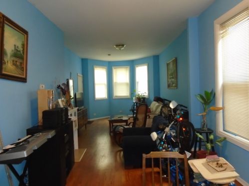 2817 Fletcher St, Chicago, IL 60618-7017