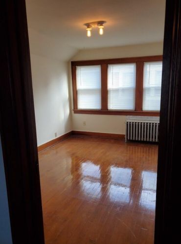 5525 Wisconsin Ave, Milwaukee WI 53208-3067 exterior