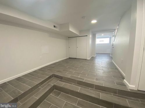 6346 18 St, Philadelphia PA 19140-3508 exterior