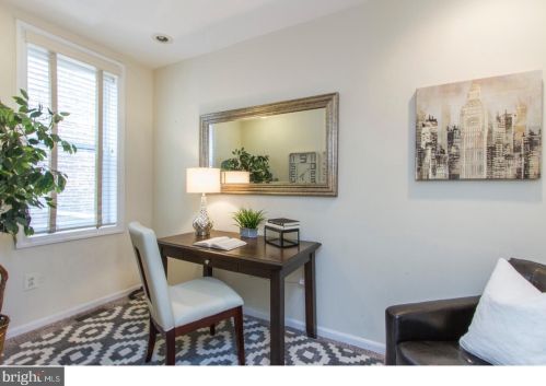 517 Juniper St, Philadelphia PA 19147-1036 exterior