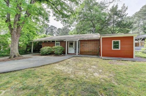 3368 Lambeth Cir, Atlanta, GA 30340-1816