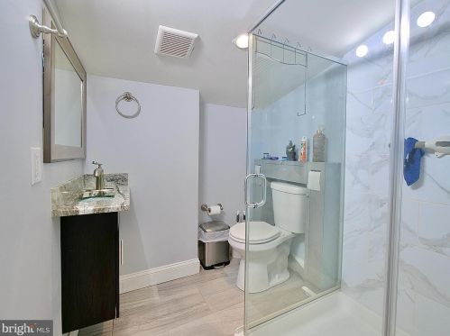 30 6 St, Chester PA 19013-3706 exterior