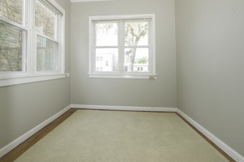 1318 Thorndale Ave, Chicago IL 60631-2287 exterior