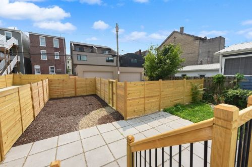 524 Mellon St, Pittsburgh PA 15206-2419 exterior