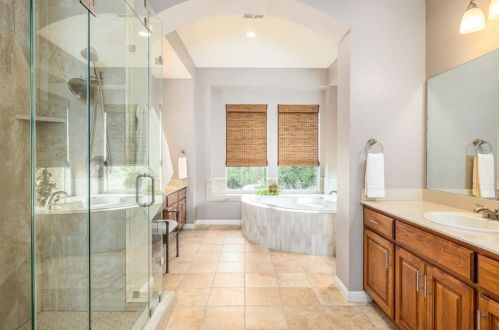 385 Mystic Pkwy, Spring Branch TX 78070-5267 exterior