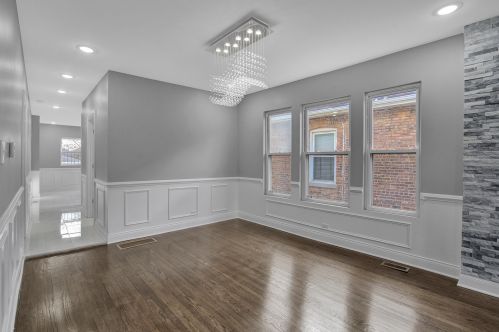 7351 Michigan Ave, Chicago IL 60619-5603 exterior