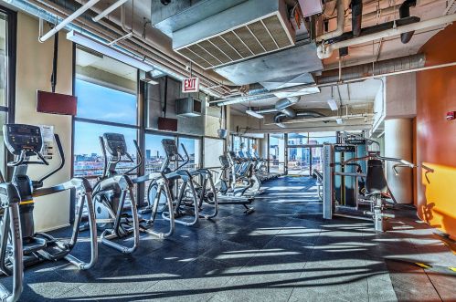 1530 State St, Chicago IL  60605-2964 exterior