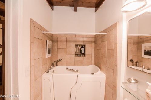 4234 Glenn St, Tucson AZ 85716-2238 exterior