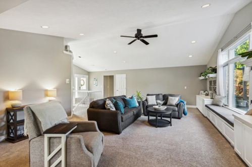 1551 Leffingwell Ave, Grand Rapids MI 49525-4530 exterior