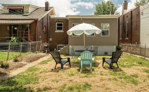 5211 Lisette Ave, Saint Louis MO 63109-3719 exterior