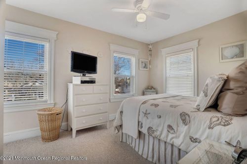 609 Ave, Belmar NJ 07719-2710 exterior