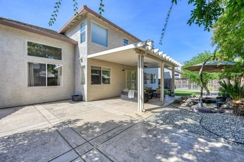 1014 Houston Cir, Folsom CA 95630-7653 exterior