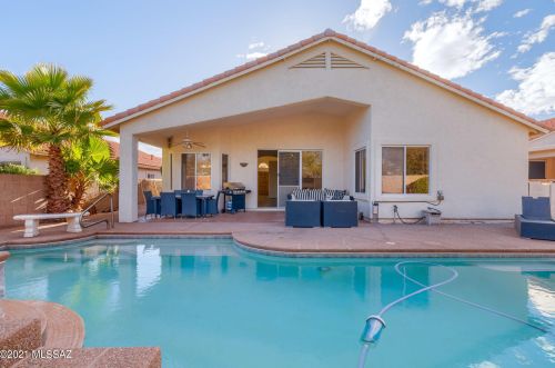 12286 New Dawn Ave, Tucson AZ 85755-1607 exterior