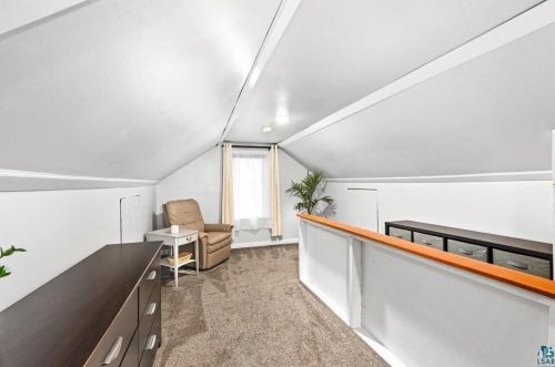 545 Anderson Rd, Duluth MN 55811-5405 exterior