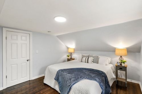 17 Ives St, Worcester MA  01603-2614 exterior