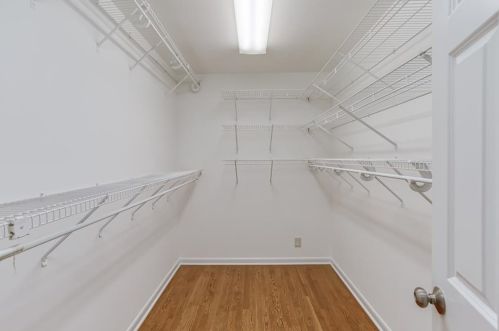 1638 Fernleaf Cir, Atlanta GA 30318-1417 exterior