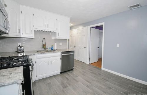 35 4th St, New Britain CT  06051-1721 exterior