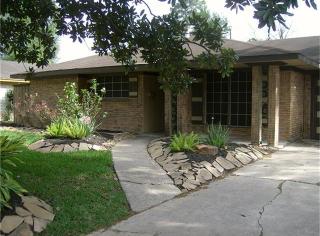 13358 Hollypark Dr, Houston TX  77015-2820 exterior