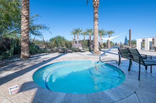 22417 29 Pl, Phoenix AZ 85040 exterior