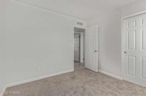 7227 Bellingham Dr, Tucson AZ  85730-3305 exterior