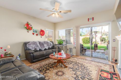 2036 Riviera Dr, Chandler AZ 85249-4867 exterior