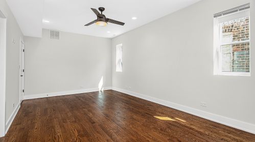 2317 Addison St, Chicago IL 60618-6042 exterior