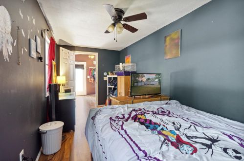 310 Kiddville St, Belding MI 48809-9593 exterior