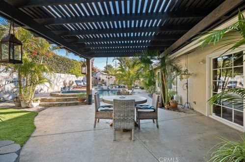 2716 Puente St, Fullerton CA  92835-2722 exterior