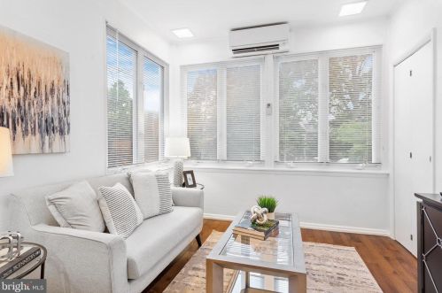 3708 Massachusetts Ave, Washington DC 20016-5812 exterior