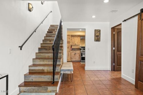 128 Camarillo Ave, Oxnard CA  93035-4605 exterior