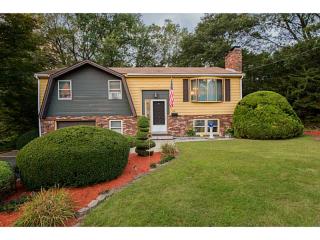 436 Beacon Ave, Woonsocket, RI 02895-3650