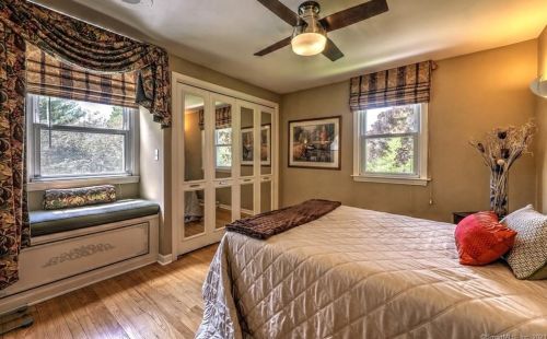 60 Christine Ter, Milford CT 06461-2212 exterior