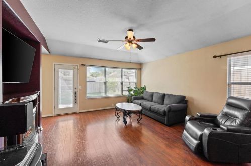 18323 Valiant Brk Ct, Humble TX 77346-3296 exterior