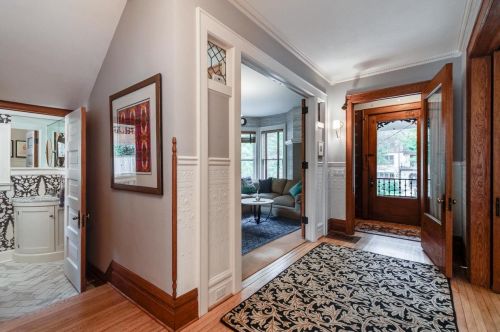 746 Gorham St, Madison WI 53703-1521 exterior