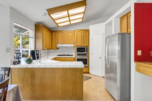 114 Framingham Way, Folsom CA  95630-5540 exterior