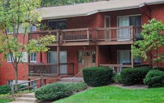 28 Montrose Manor Ct, Baltimore MD  21228-5015 exterior