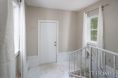 3200 Mona St, Meskegon MI 49444-2746 exterior