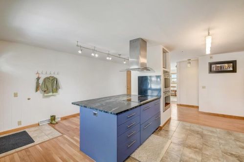 4510 Odana Rd, Madison WI  53711-1445 exterior