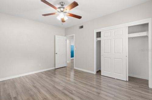 1920 Crenshaw St, Tampa FL  33610-1036 exterior