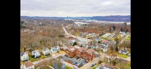 10 Walnut St, Pittsburgh PA  15205-3143 exterior